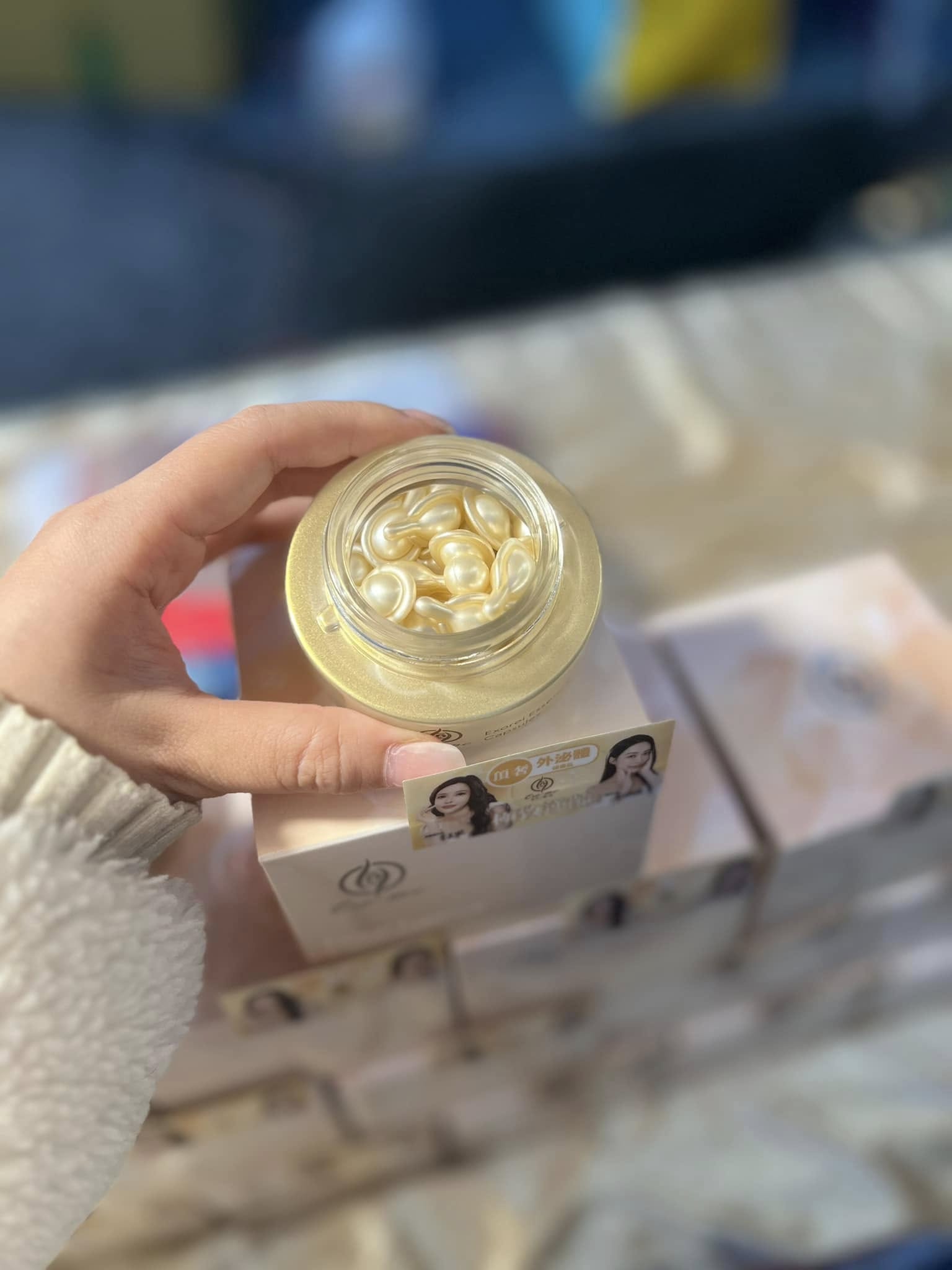 微囊球包覆活性成分，每顆獨立於盒中